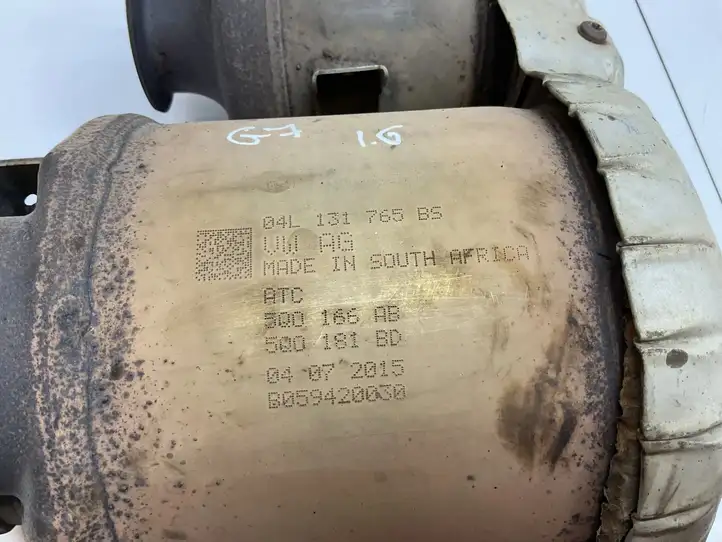 Volkswagen Golf VII (2013 - 2019) 04L131765BS Катализатор / DPF / FAP — фото 7