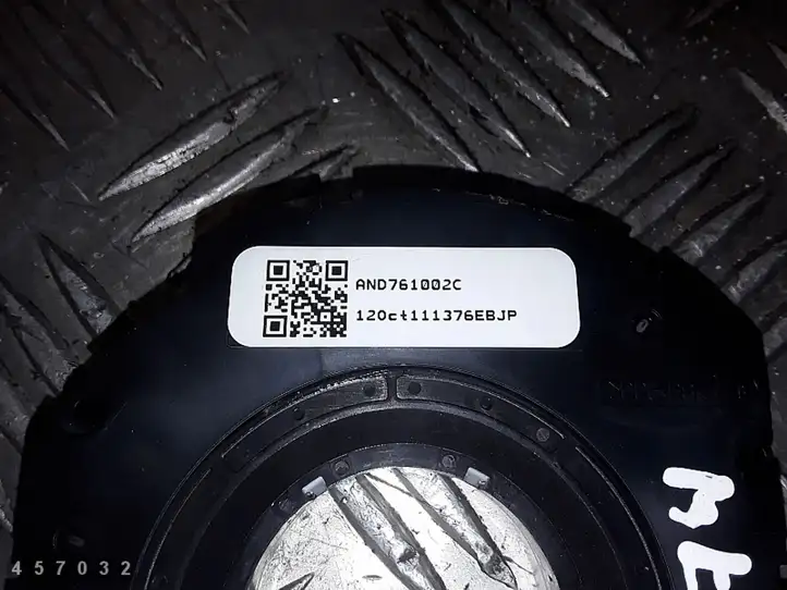Ford Focus (2011 - 2015) and761002c Датчик угла поворота руля — фото 2