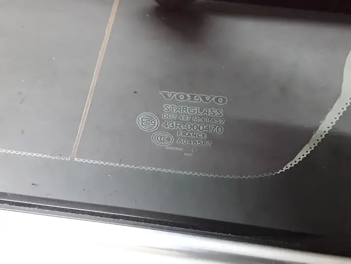 Volvo XC60 (2008 - 2013) Боковое стекло в середине кузова — фото 3