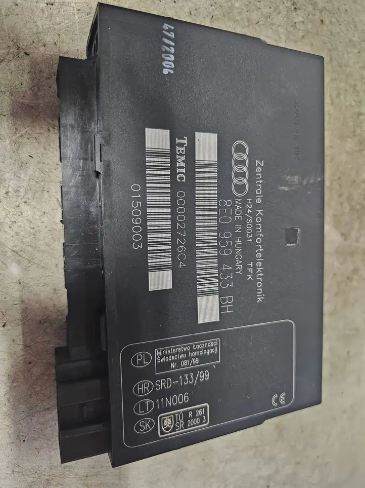 Audi A4 S4 B8 8K (2007 - 2011) 8E0959433BH Модуль комфорта — фото 4