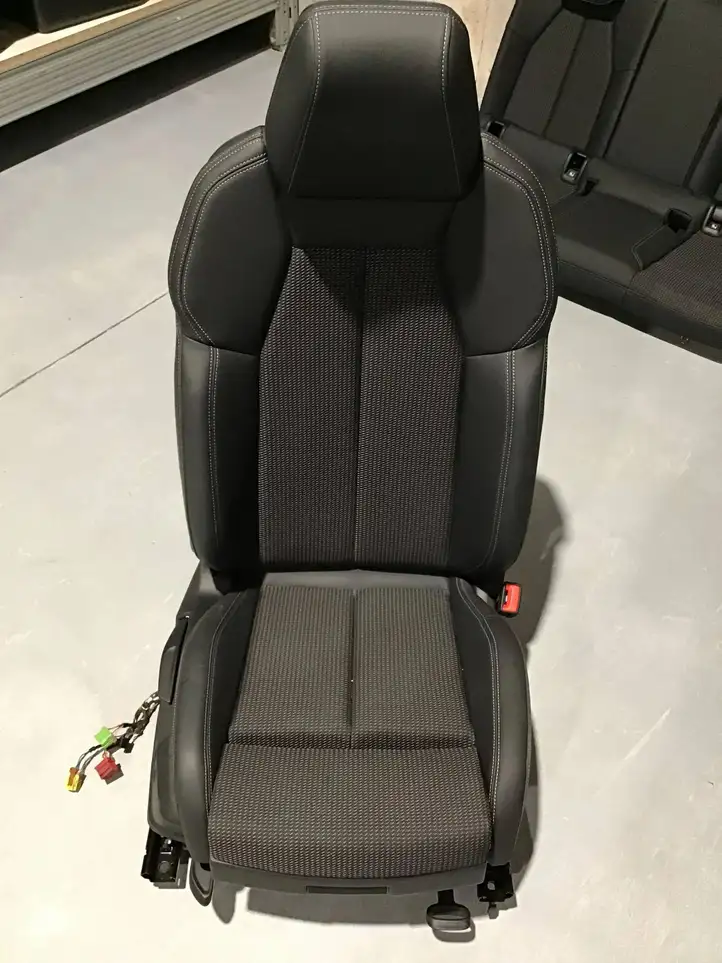 Audi Q4 Sportback e-tron (2021 - ) Комплект салона — фото 19