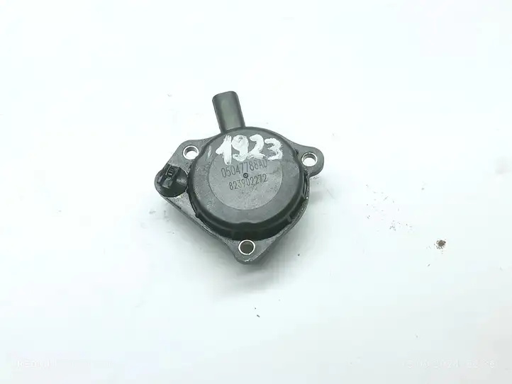 Jeep Grand Cherokee (2010 - 2021) 05047788AD Датчик положения коленвала — фото 1