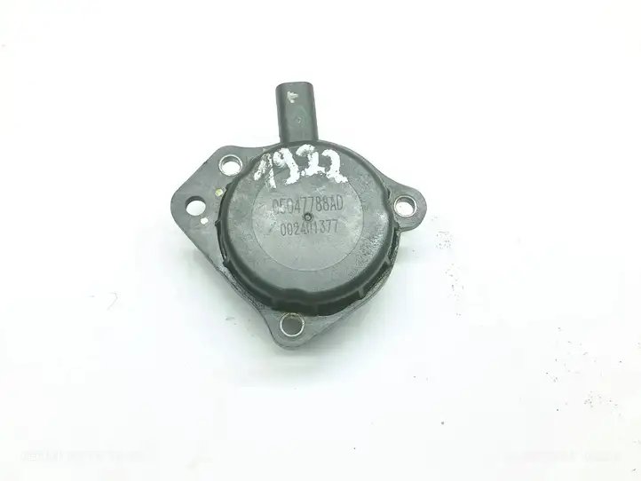 Jeep Grand Cherokee (2010 - 2021) 05047788AD Датчик положения коленвала — фото 1