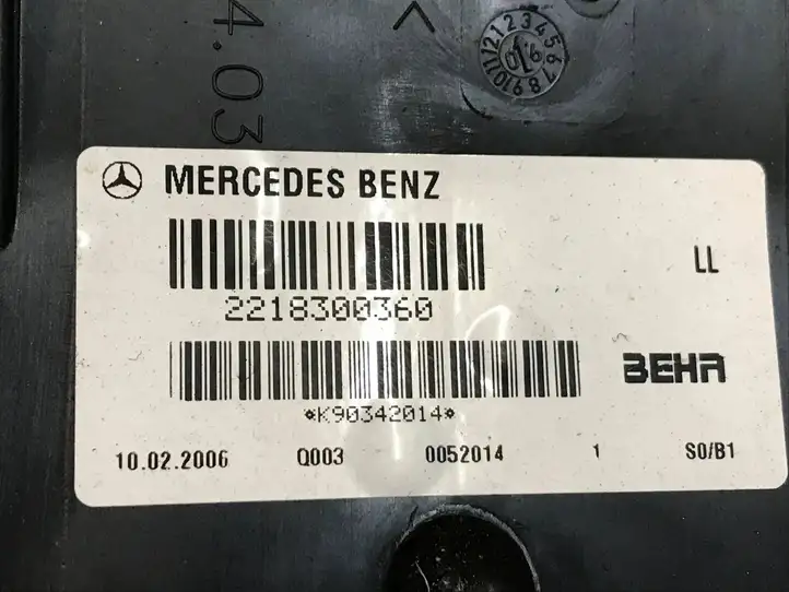 Mercedes-Benz S W221 (2005 - 2013) 2218300360 Вентилятор печки — фото 8