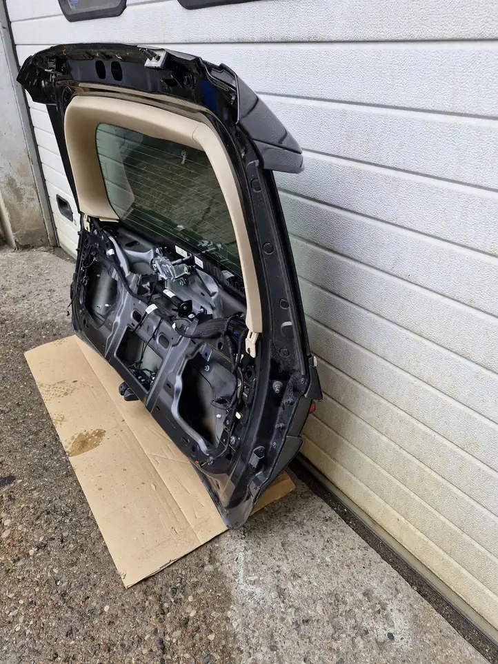 Jeep Grand Cherokee WL (2017 - 2022) 68458379AA Крышка багажника — фото 8