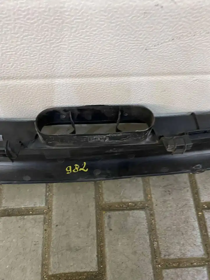 Mercedes-Benz E W238 (2017 - ) A2135001900 Детали воздухозаборника — фото 7