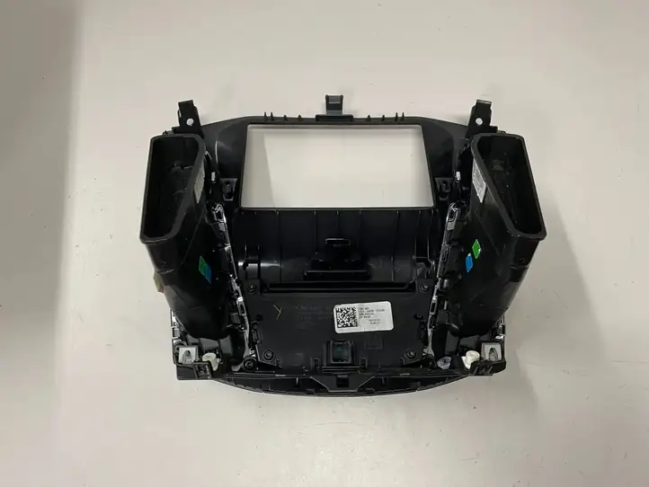 Ford Focus (2015 - 2019) F1EB18835 Центральный воздушный дефлектор — фото 5