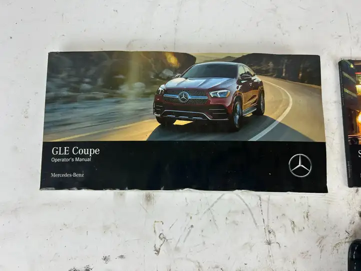 Mercedes-Benz GLE W167 (2019 - ) Сервисная книжка — фото 3