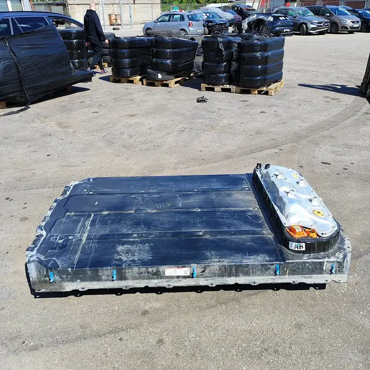 Tesla Model Y (2019 - 2024) 110442300M Аккумулятор гибридного / электрического автомобиля — фото 1