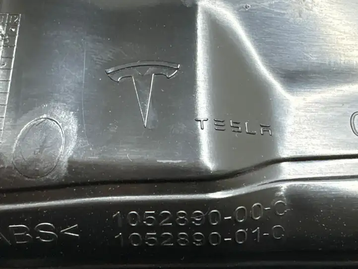 Tesla Model X (2021 - ) 103596000F Обшивка стойки C — фото 2