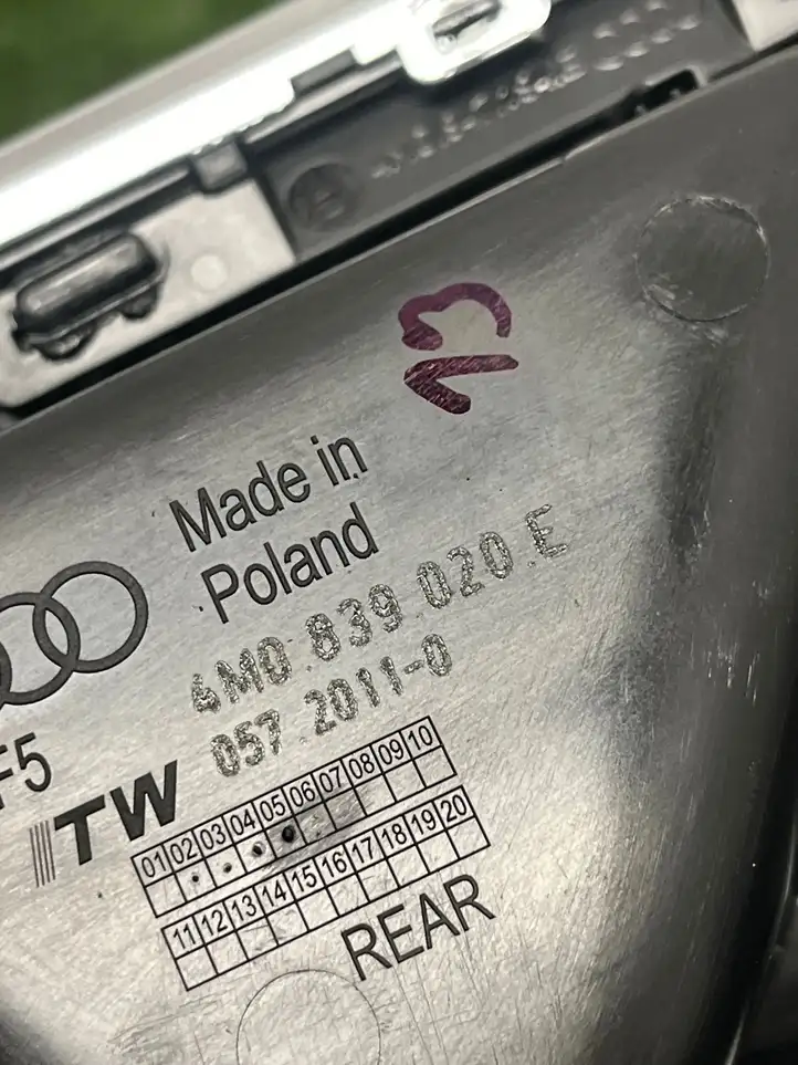 Audi Q7 4M (2015 - ) 4m0839020e Внутренняя ручка задней двери — фото 2