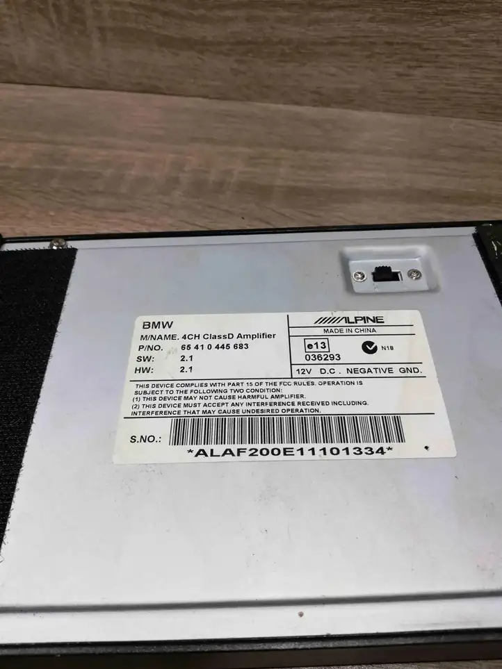 BMW 3 E90 E91 (2005 - 2012) 0445683 Усилитель звука — фото 3