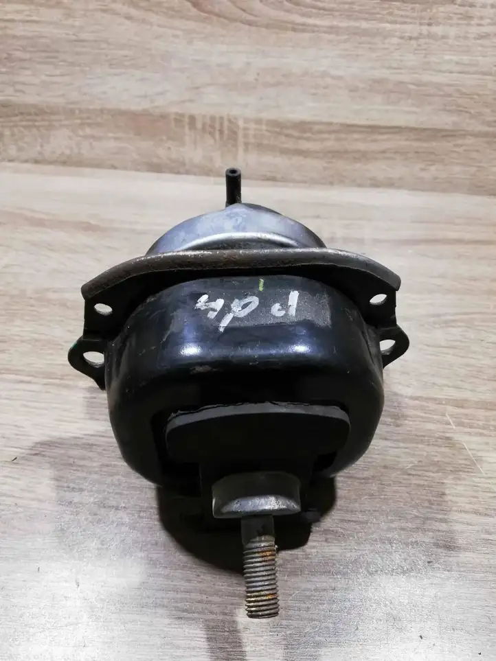 BMW X5 E70 (2006 - 2013) 4.0dE70enginemount Опора двигателя — фото 3