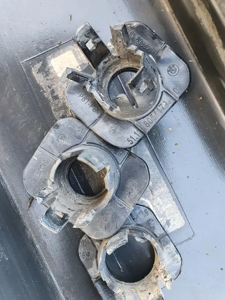 BMW 3 F30 F35 F31 (2012 - 2018) 51118054128 Кронштейн переднего датчика парковки — фото 5