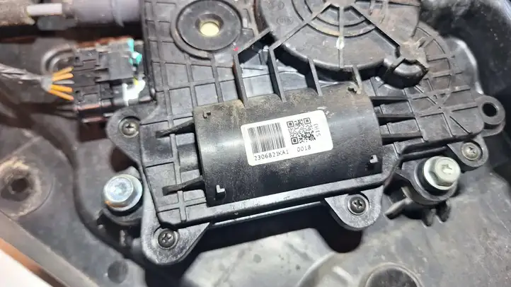 Hyundai Genesis (2013 - 2017) 2306821KA1 Ограничитель задней двери — фото 13