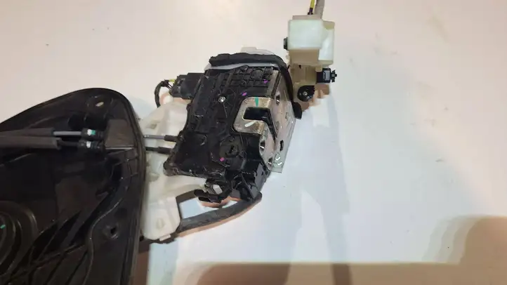 Hyundai Genesis (2013 - 2017) 2306821KA1 Ограничитель задней двери — фото 19
