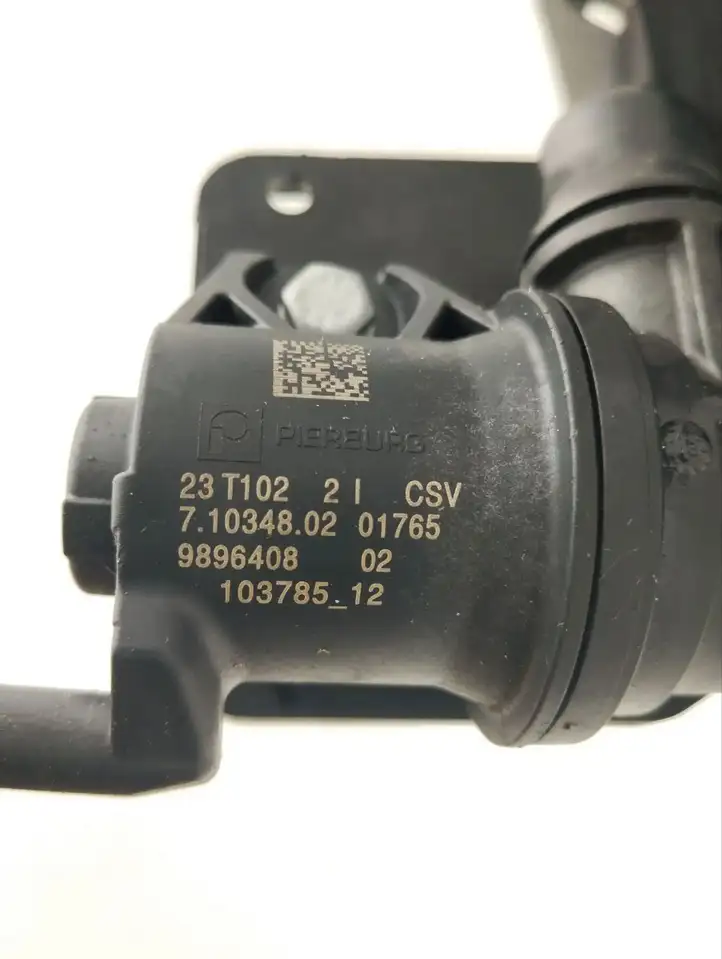 BMW i4 (2021 - ) 945503405 Электроциркуляционный насос — фото 2