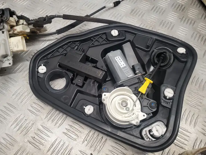 Audi A7 S7 4G (2010 - 2014) 4G8839016A Замок задней двери — фото 6