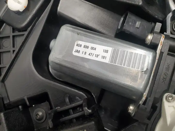 Audi A7 S7 4G (2010 - 2014) 4G8839016A Замок задней двери — фото 7