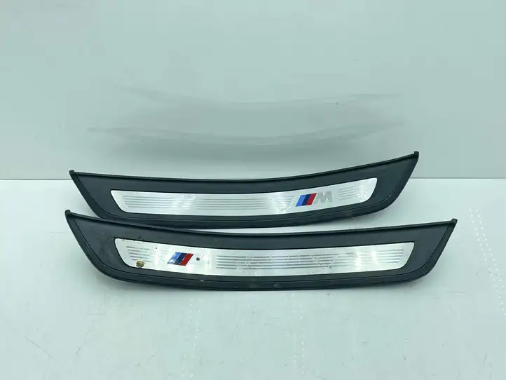 BMW 5 G30 G31 (2016 - ) 9447021 Внутренняя отделка заднего порога — фото 1