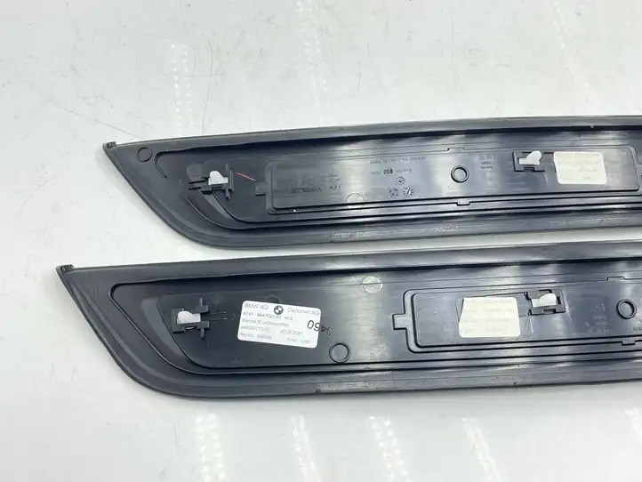 BMW 5 G30 G31 (2016 - ) 9447021 Внутренняя отделка заднего порога — фото 4