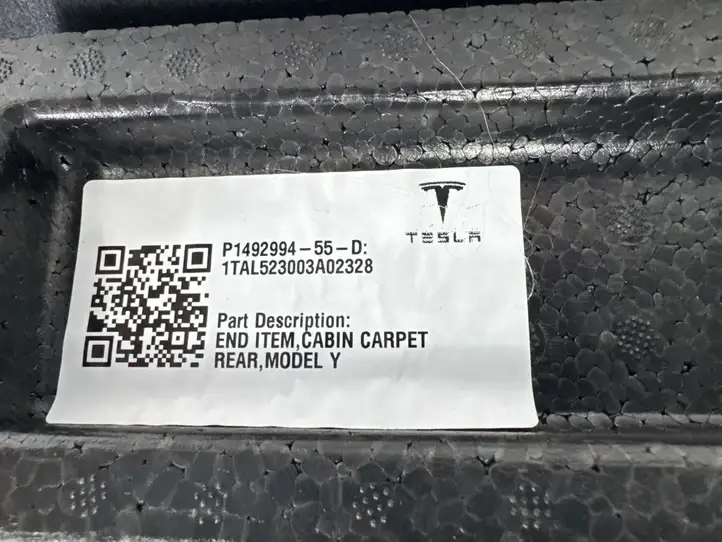 Tesla Model Y (2019 - 2024) 149299455D Коврик для второго ряда — фото 8