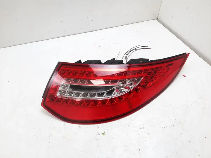 Porsche 911 997 (2004 - 2013) 99763141204 Задний фонарь в кузове — фото 1