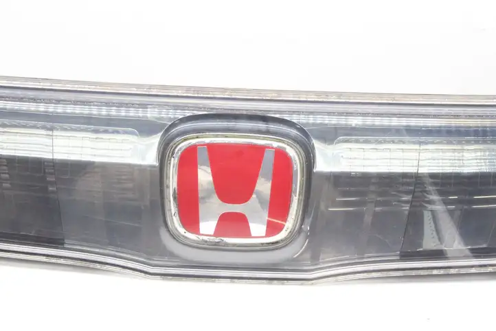 Honda Civic (2006 - 2011) Задний фонарь в крышке багажника — фото 7
