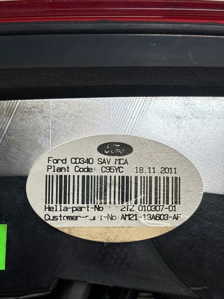 Ford S-MAX (2006 - 2010) 17609711 Задний фонарь в крышке багажника — фото 2