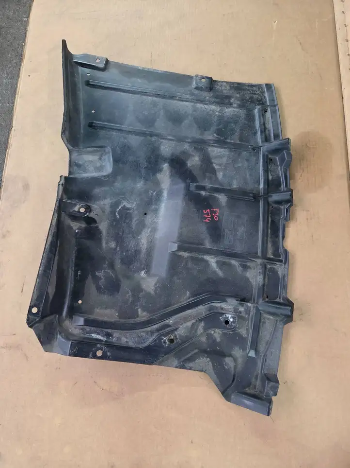 BMW 3 F30 F35 F31 (2012 - 2018) 7363203 Защита заднего бампера — фото 2