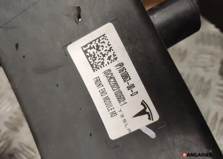 Tesla Model 3 (2017 - 2023) Верхняя панель радиатора — фото 3