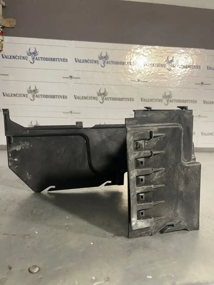 Mercedes-Benz B-class W246 (2014 - 2018) A2465410205 Перегородка аккумулятора — фото 3