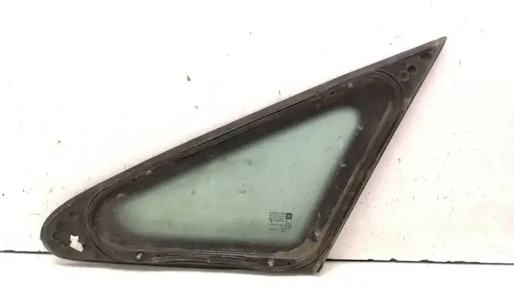 Opel Zafira B (2006 - 2008) 43R007951 Треугольное стекло кузова — фото 2