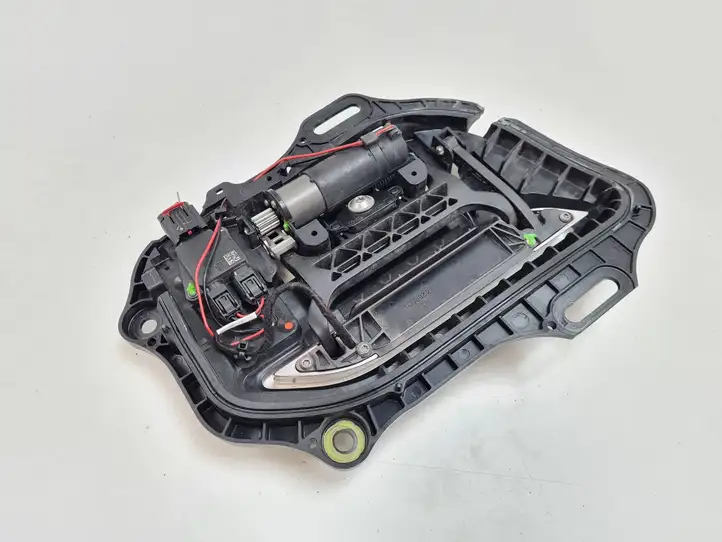 Tesla Model S (2012 - 2016) 113339700A Наружная ручка пиредней двери — фото 9