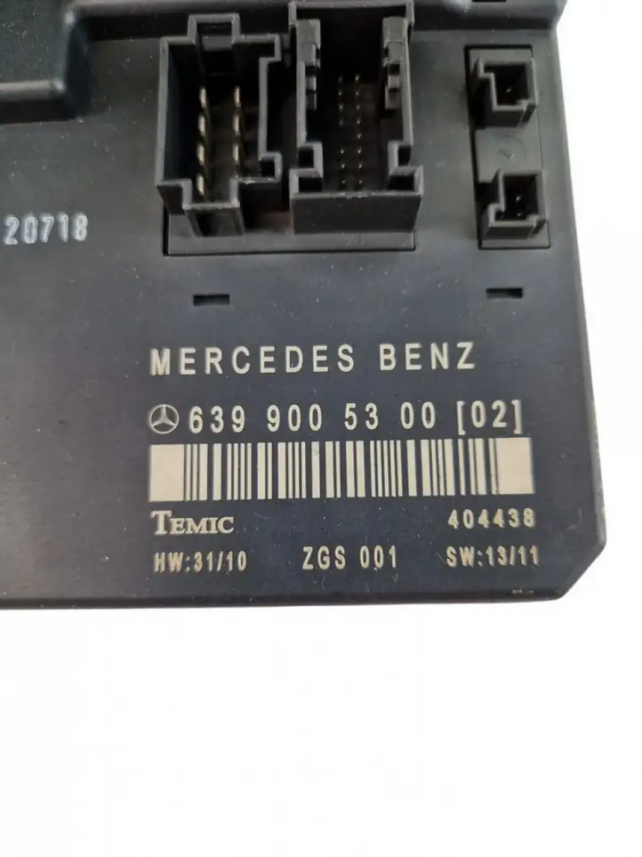 Mercedes-Benz Vito Viano W639 (2010 - 2015) Блок предохранителей — фото 10