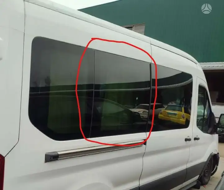 Ford Transit (2013 - 2017) Боковое стекло в середине кузова — фото 2