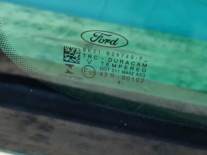 Ford Transit (2013 - 2017) Боковое стекло в середине кузова — фото 9