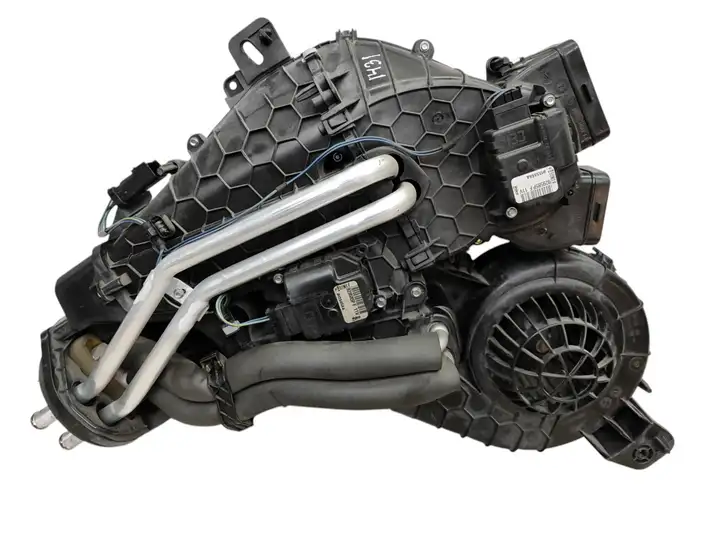 Fiat Freemont (2011 - 2016) 68105538AA Электрический обогреватель салона 220V — фото 1