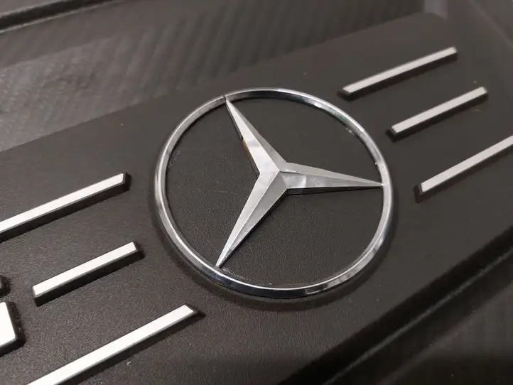 Mercedes-Benz CLA C117,X117,W117 (2013 - 2019) A1330105500 Крышка двигателя декоративная — фото 7