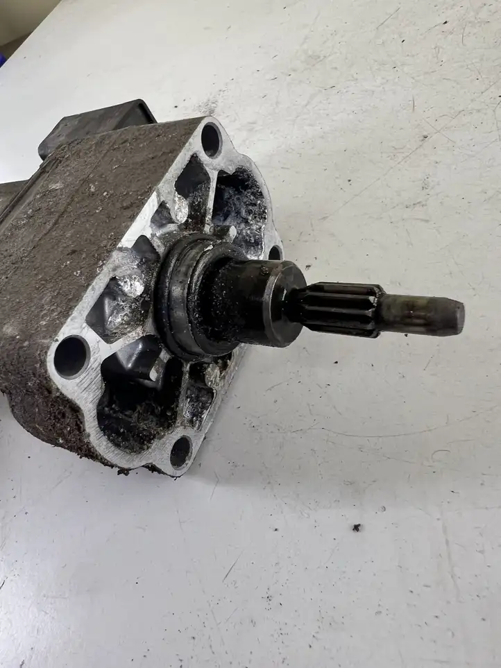 Jeep Grand Cherokee (2010 - 2021) 0501329981 Электродвигатель заднего редуктора — фото 4