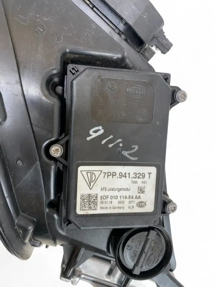Porsche 911 991 (2011 - 2019) 99163196613 Передняя фара — фото 9