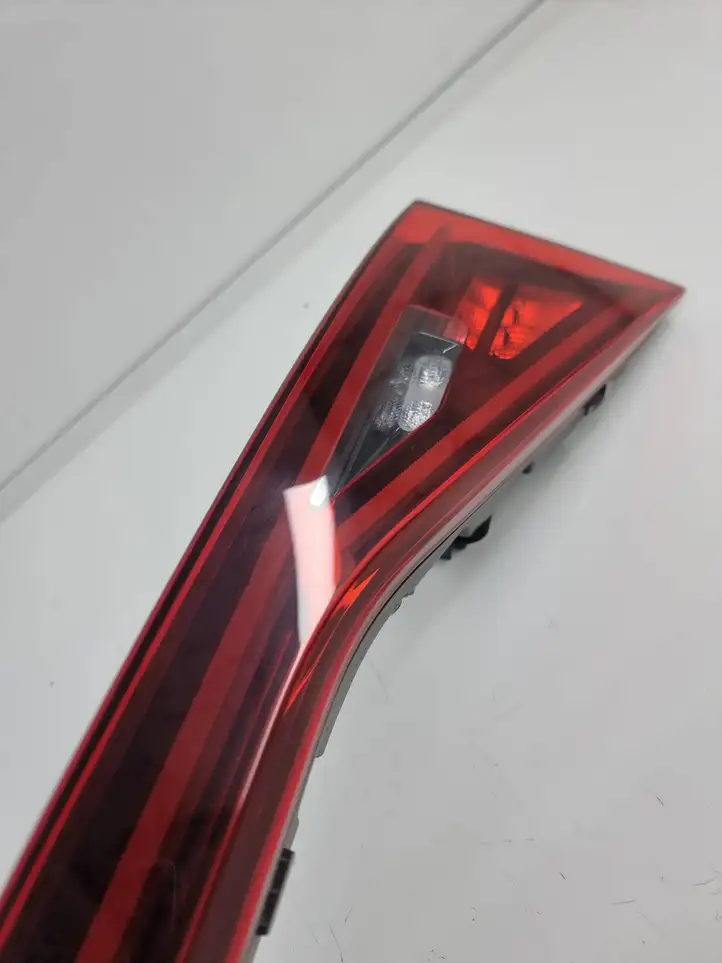 Cupra Formentor (2021 - ) 5ff945307j Задний фонарь в крышке багажника — фото 6