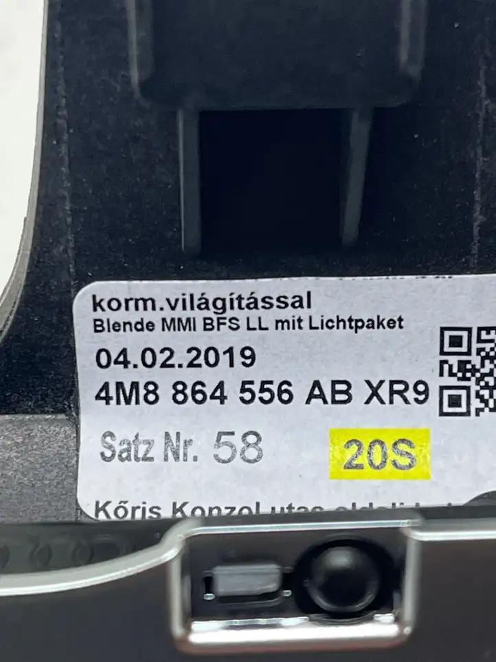 Audi Q8 (2018 - ) 4M8864556AB Обшивка стойки A — фото 7