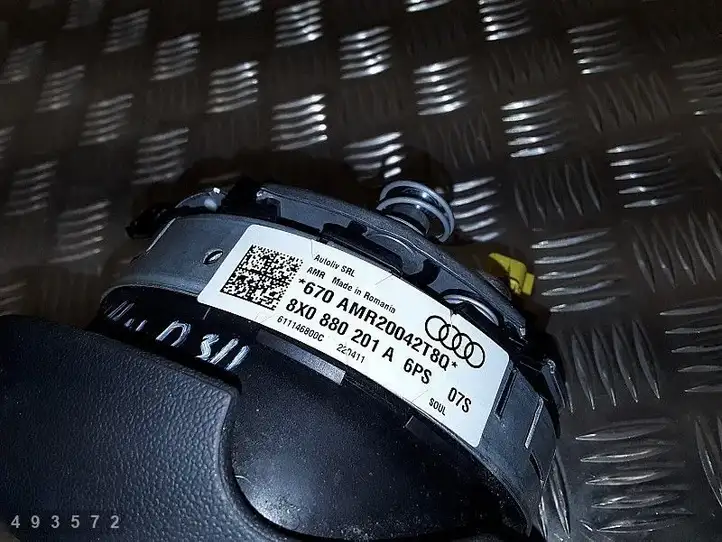 Audi A1 (2010 - 2014) 8X0880201A Подушка безопасности руля — фото 3