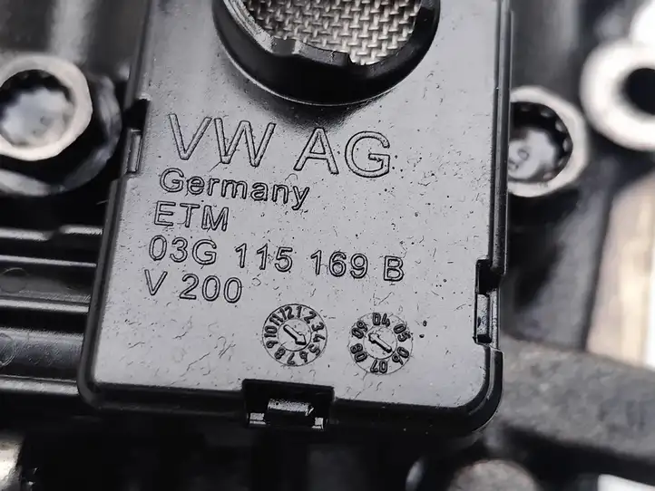 Audi A6 S6 C6 4F (2008 - 2011) 03G103535B Балансир масляного насоса — фото 6