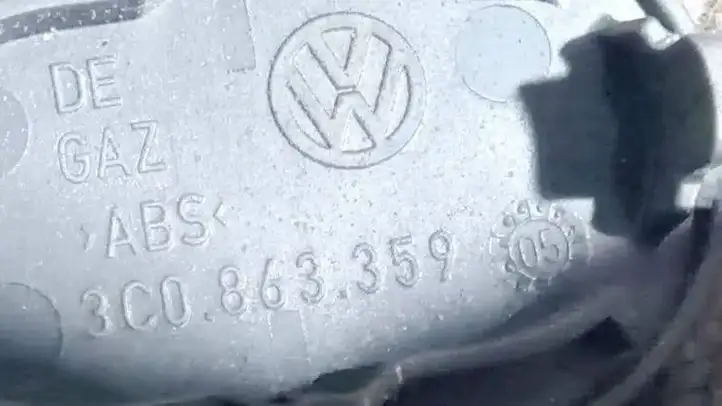 Volkswagen PASSAT B6 (2005 - 2010) 3c0863359 Прочие детали салона — фото 3