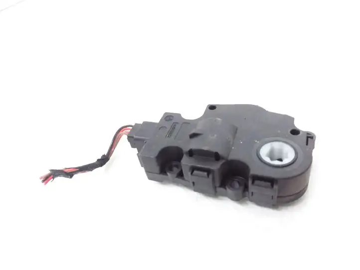 Mercedes-Benz R W251 (2005 - 2013) 412650750 Двигатель задвижки потока воздуха — фото 1