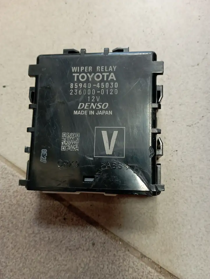 Toyota Sienna XL40 IV (2021 - ) 8594045030 Реле стеклоочистителей — фото 1