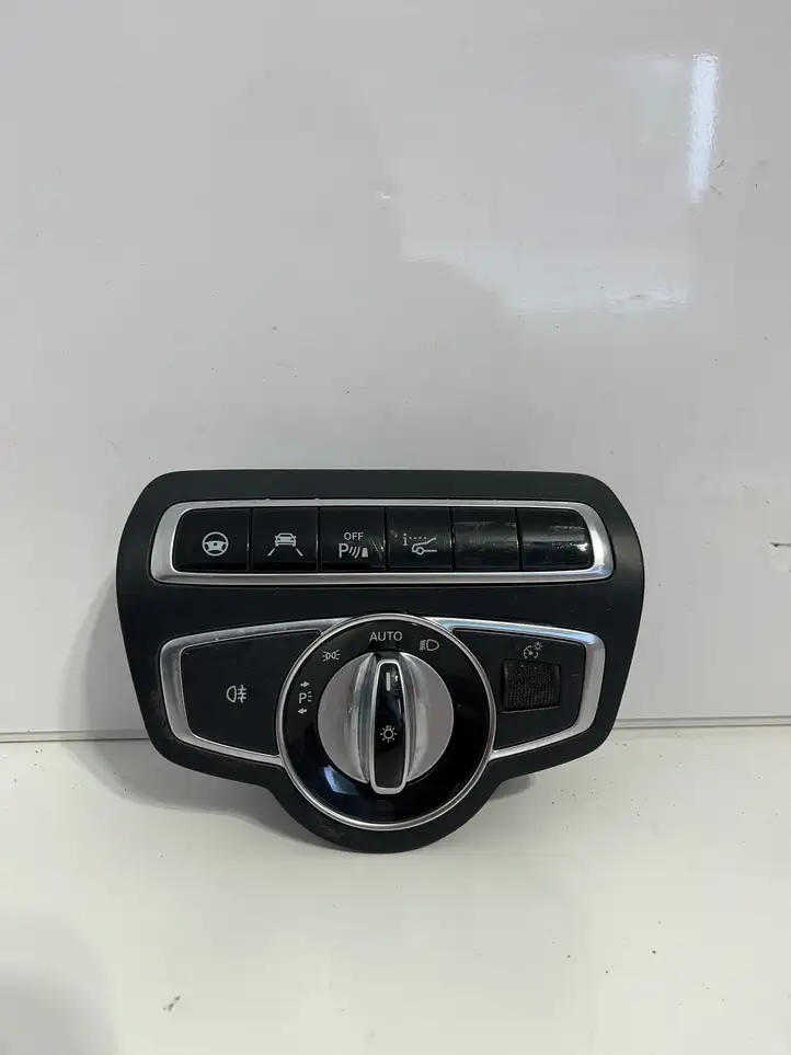 Mercedes-Benz Vito W447 (2014 - ) A2059056500 Включатель фонарей — фото 1