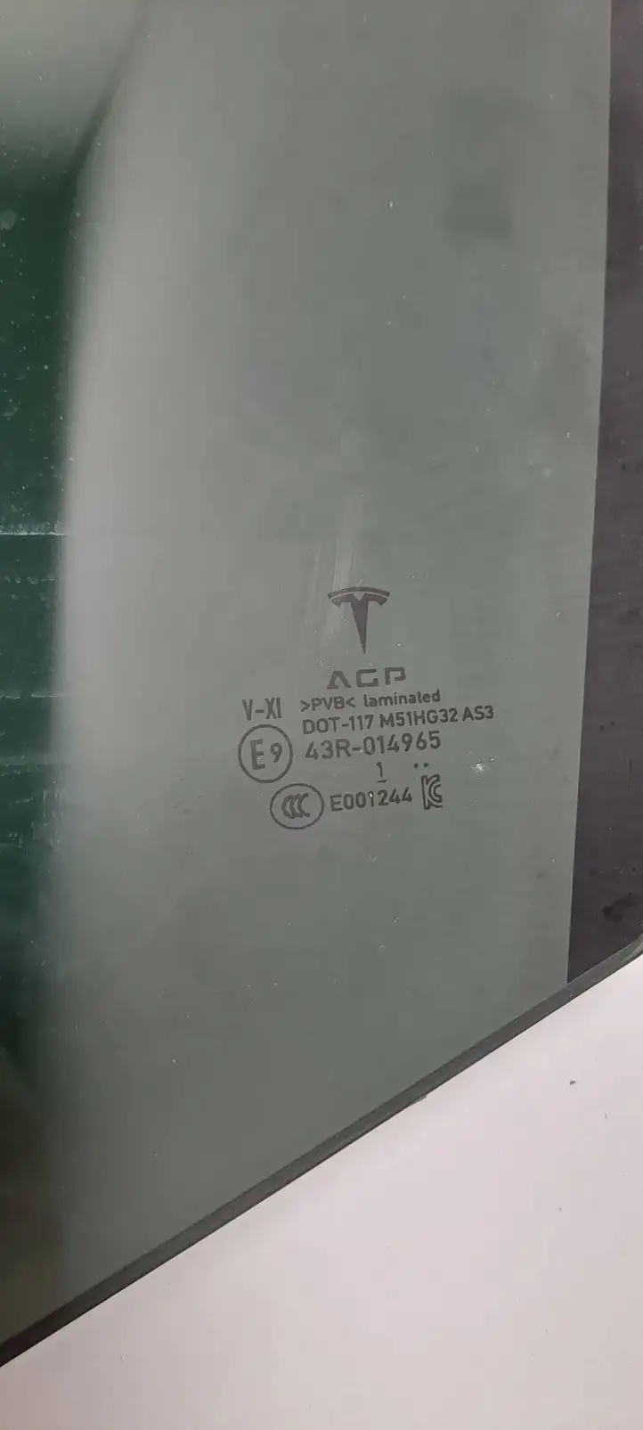 Tesla Model X (2021 - ) 161145200D Стекло задней двери — фото 3